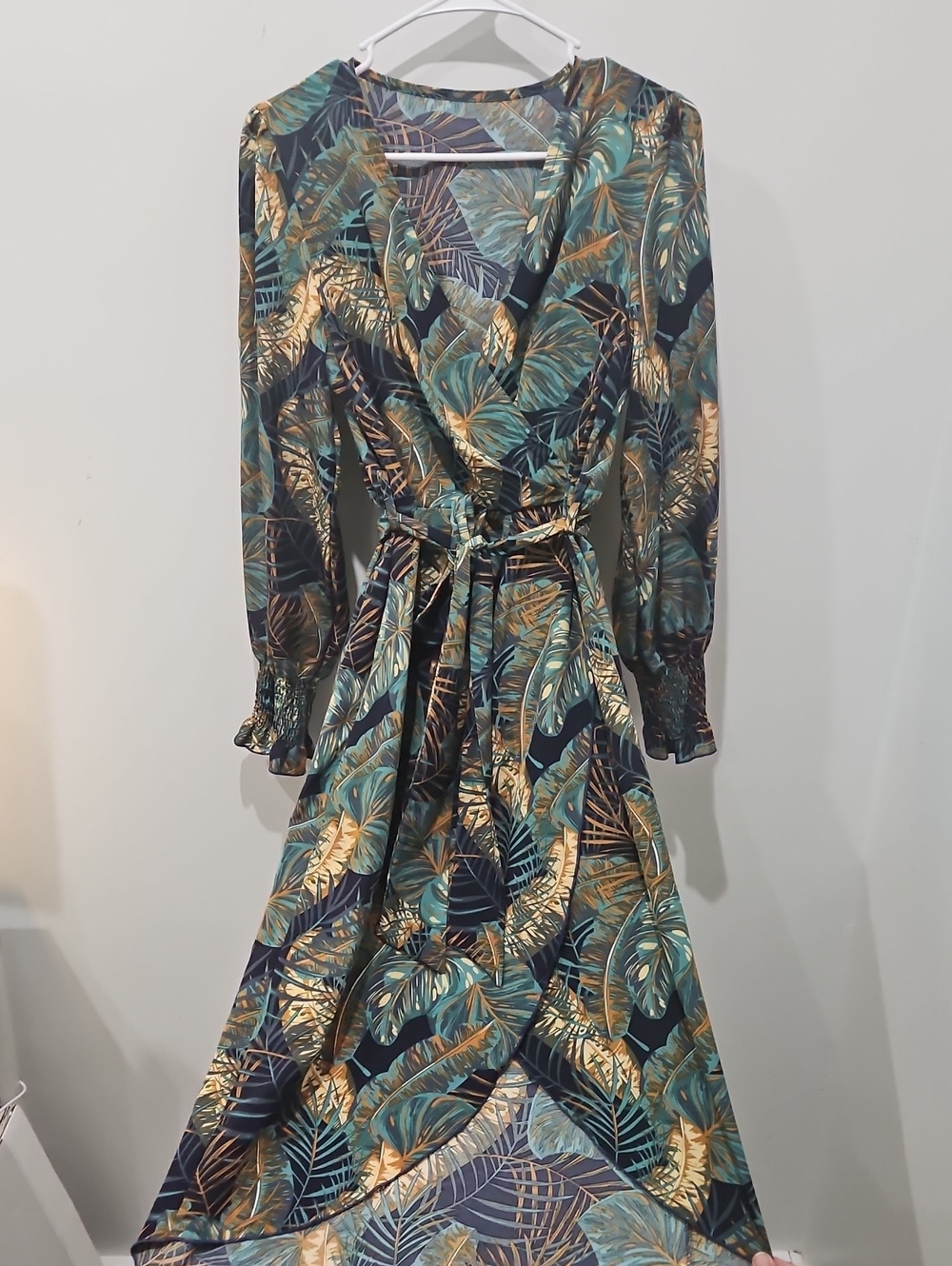 Green Leaf-Print Wrap Dress with Waist Tie